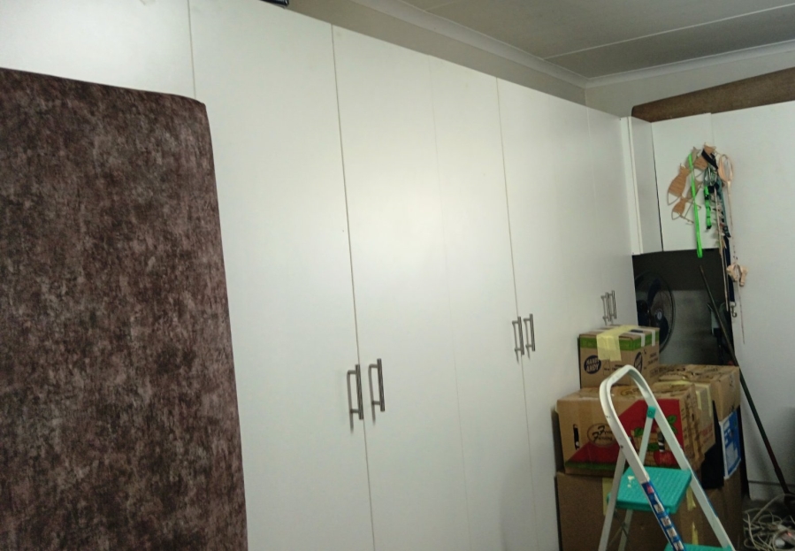 3 Bedroom Property for Sale in Fraaiuitsig Western Cape